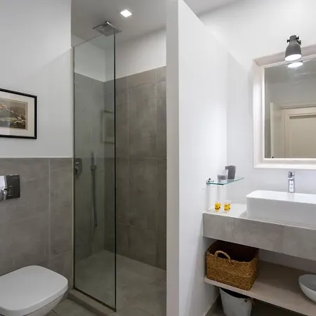 Athenian Serenity At Thiseio Apartment *